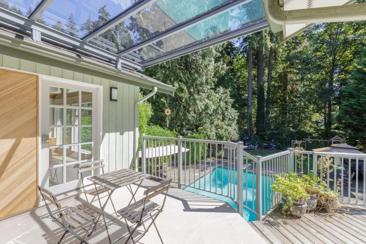 Beautiful Villa With Heated Pool Hot Tub By Forest North Vancouver Exteriör bild